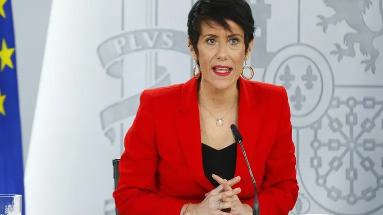 Elma Saiz, ministra de Inclusión, Seguridad Social y Migraciones durante la rueda de prensa